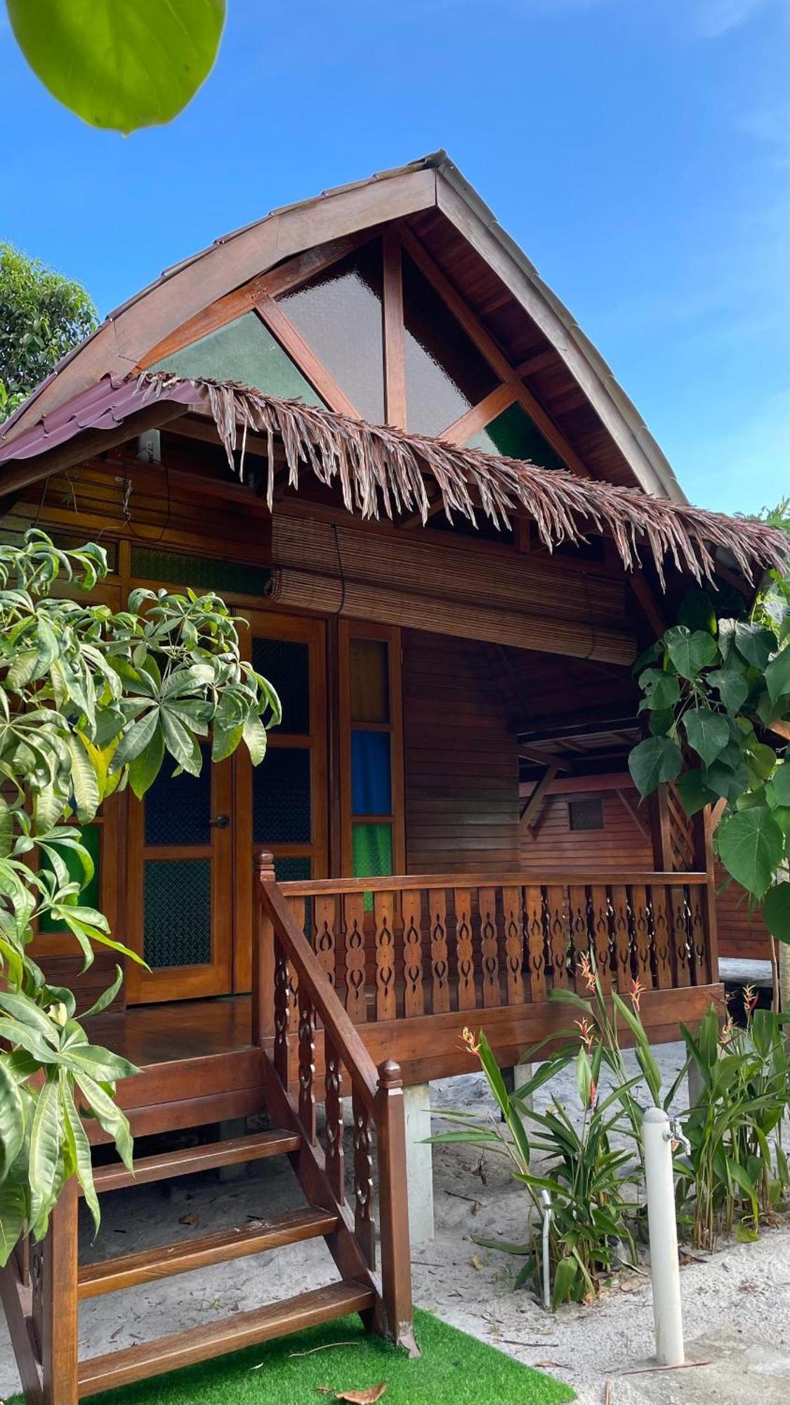 Golden Chenang Village Пантай Ченанг Екстериор снимка